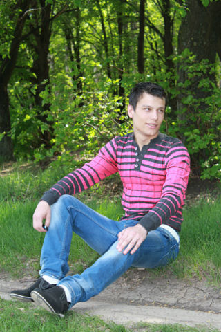  ,   Maxim, 37 ,   