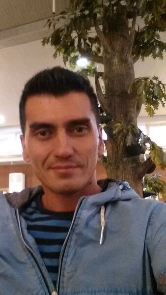  ,   Fahrik, 43 ,   ,   
