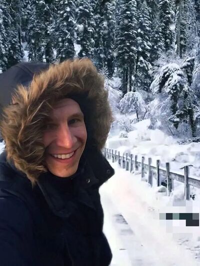  ,   Ivan, 32 ,   c , 