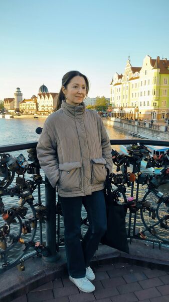  ,   Olga, 40 ,     