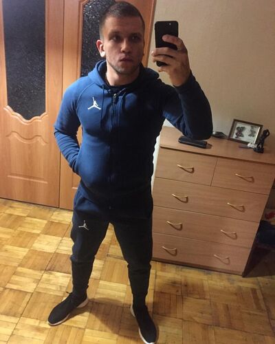  ,   Don, 32 ,   ,   , c 