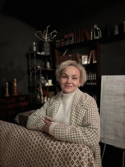   ,   Gala, 50 ,     , c 