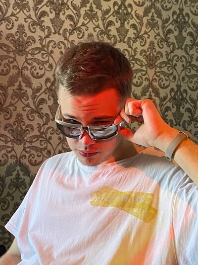  ,   Stephen, 21 ,   ,   