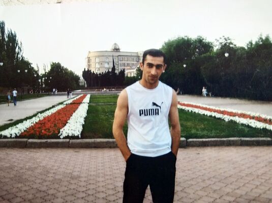  ,   Marat, 37 ,     , c 