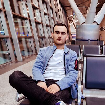  ,   Sirojiddin, 23 ,     