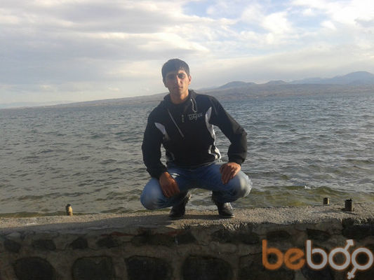  3927637  Hayko, 30 ,    