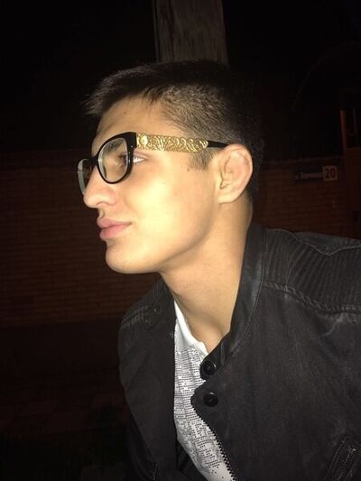  ,   Erlan, 31 ,     , c , 