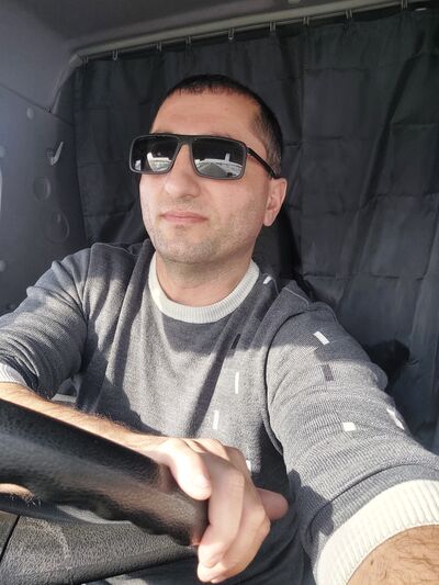  ,   Tagir, 44 ,   ,   , 