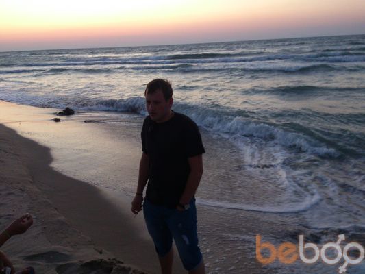  ,   Viktor, 35 ,   ,   , c , 