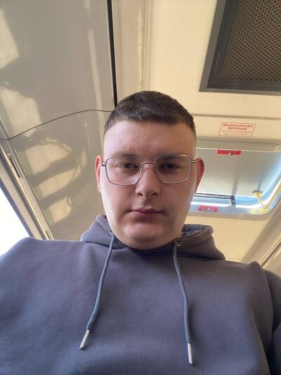 ,   Petro, 23 ,   ,   