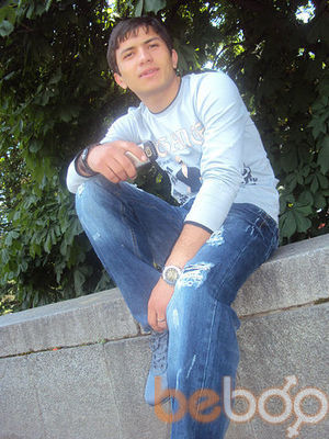  ,   Romeo, 33 ,   