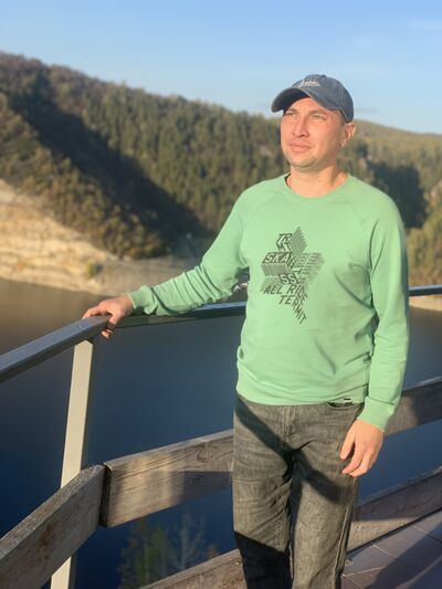  ,   Radik, 37 ,   ,   