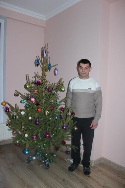  ,   Andrei, 35 ,   ,   , c 