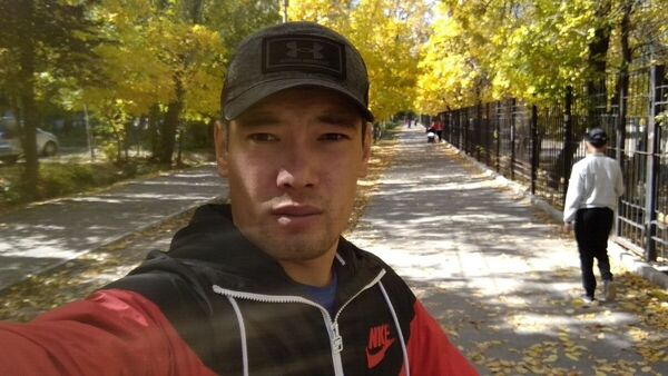  ,   Bekzat, 35 ,   ,   , c , 