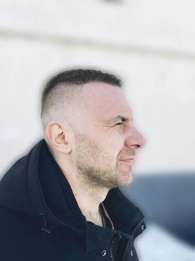  ,   Ivan, 39 ,   ,   