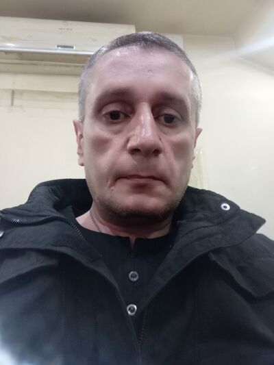  ,   Armen, 51 ,   ,   