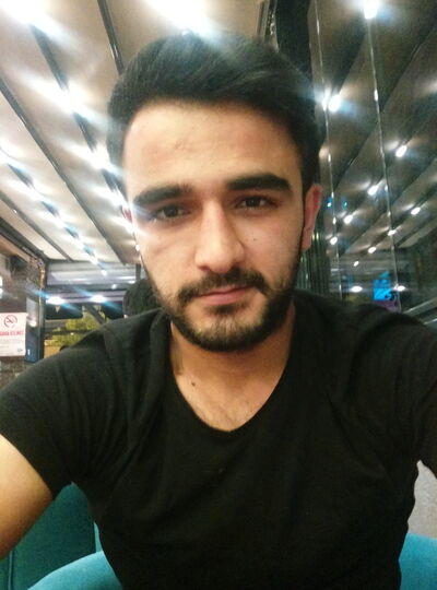  ,   Kamran, 29 ,   ,   