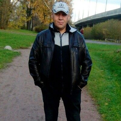  15878267  Vladislav, 52 ,    