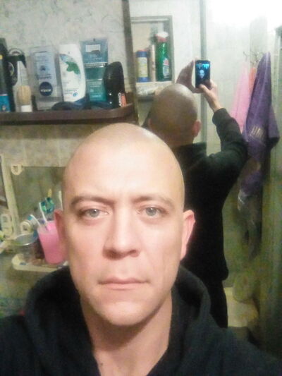  ,   Ruslan, 37 ,   ,   , c 