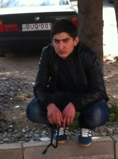  ,   Junior, 30 ,   ,   , c 