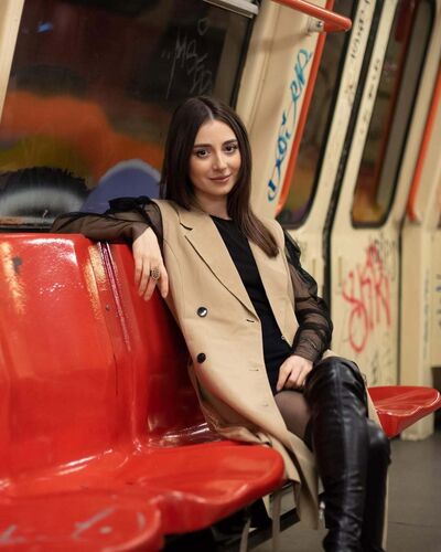  ,   Kristina, 28 ,     , c , 