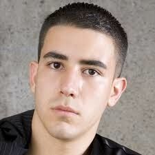  ,   Gio, 31 ,   