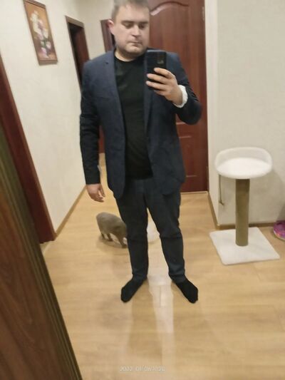  ,   Igor, 39 ,   ,   