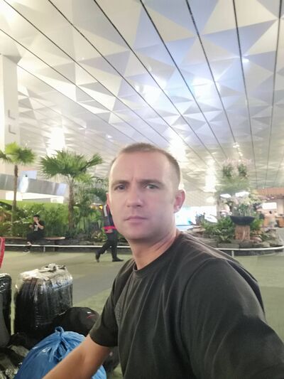  ,   Petr, 41 ,   ,   