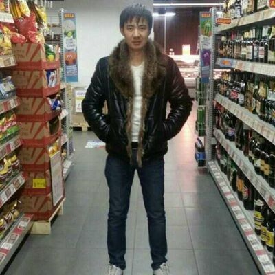  ,   Ulan, 32 ,   