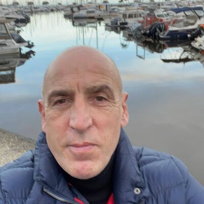  Frankfurt am Main,   , 67 ,   ,   