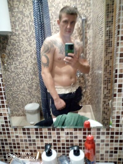  ,   Petr, 33 ,   ,   