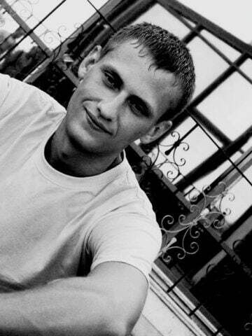  31631187  Mark, 39 ,    