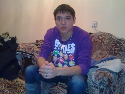  ,   Samat, 33 ,   ,   , c , 