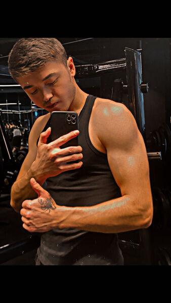  ,   Ekrem, 23 ,   ,   