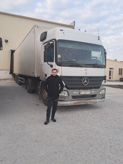  -,   Slavik, 47 ,   ,   
