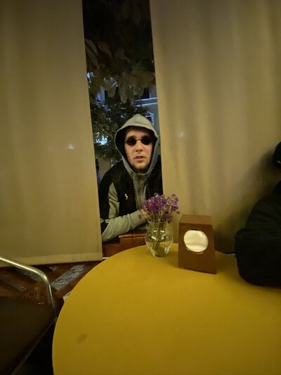  ,   Misha, 24 ,   ,   