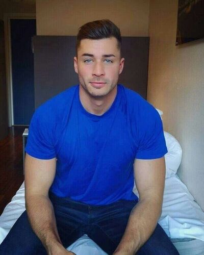  ,   Ethan Moore, 40 ,   ,   