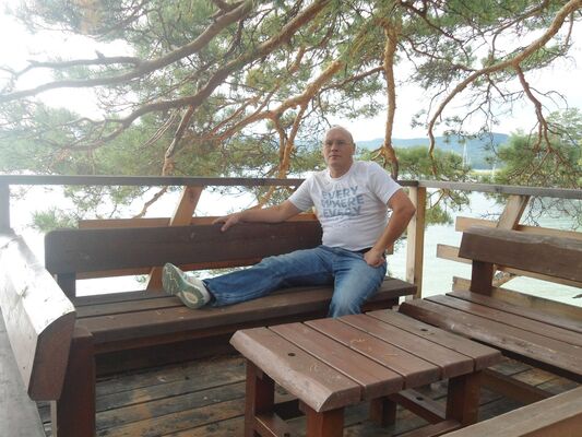  ,   Igor, 54 ,   