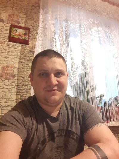  ,   Alex, 33 ,   ,   , c , 