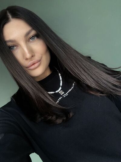  ,   Olesya, 32 ,   