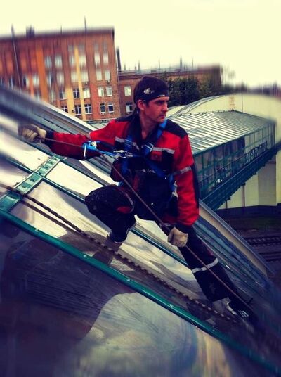  ,   Diver, 37 ,   