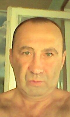  ,   Oleg, 64 ,   