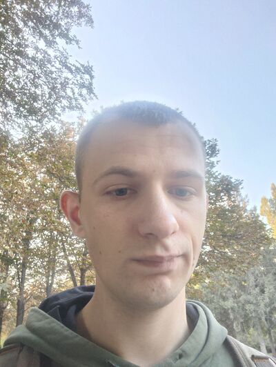  ,   Titan, 24 ,   ,   