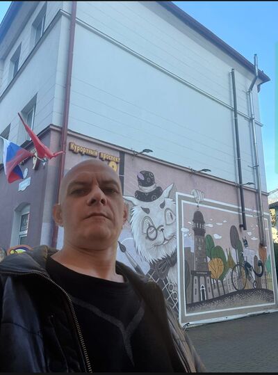  ,   Sergei, 47 ,   ,   , c 