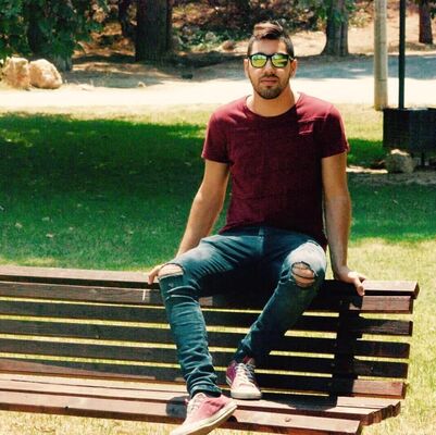  ,   Bob, 28 ,   ,   