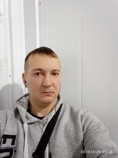  ,   Slava, 42 ,   ,   