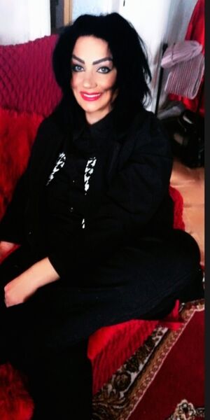  -,   SELENA, 49 ,   c , 