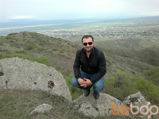  ,   Elwad, 40 ,  
