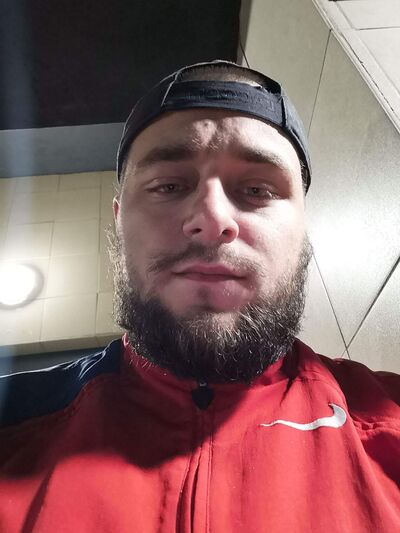  ,   Vladimir, 28 ,   ,   