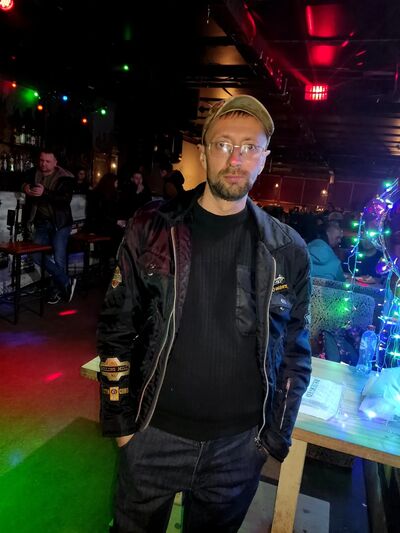  --,   , 39 ,     , c 